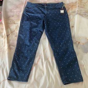 Anchor design ankle jeans 16